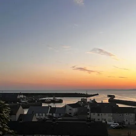 Semesterbostad From In Maryport