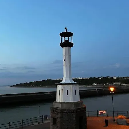 Semesterbostad From In